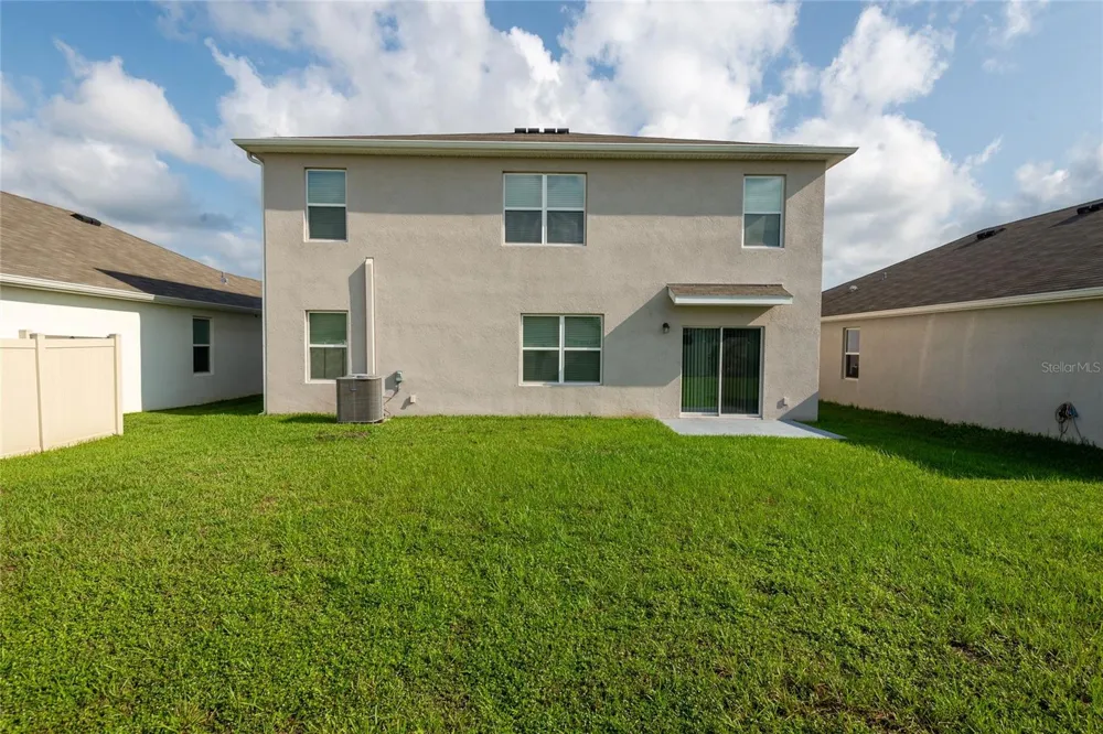 15596 BLACK PEPPER LANE Odessa, FL 33556