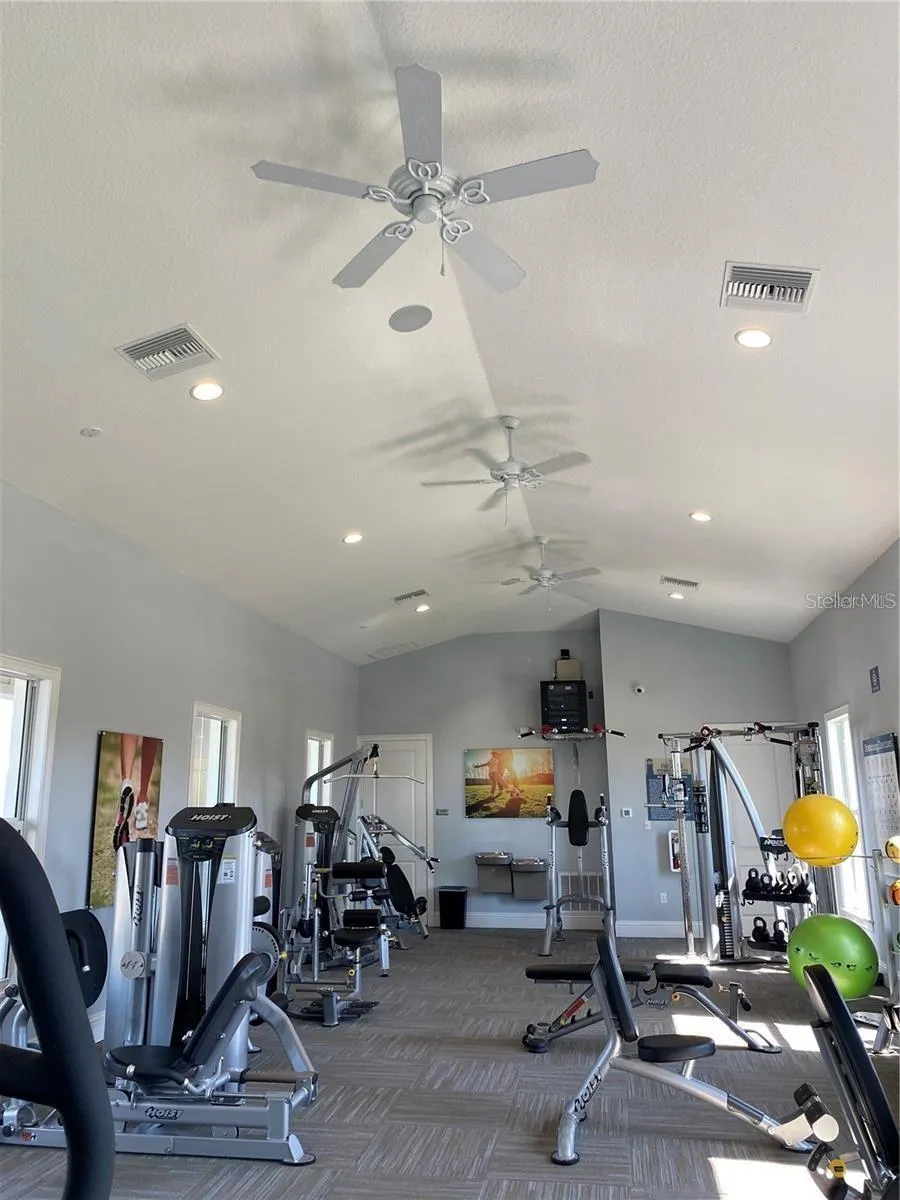 15596 BLACK PEPPER LANE Odessa, FL 33556