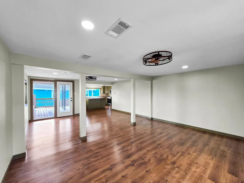 1208 Boyt Road Crystal Beach, TX 77650