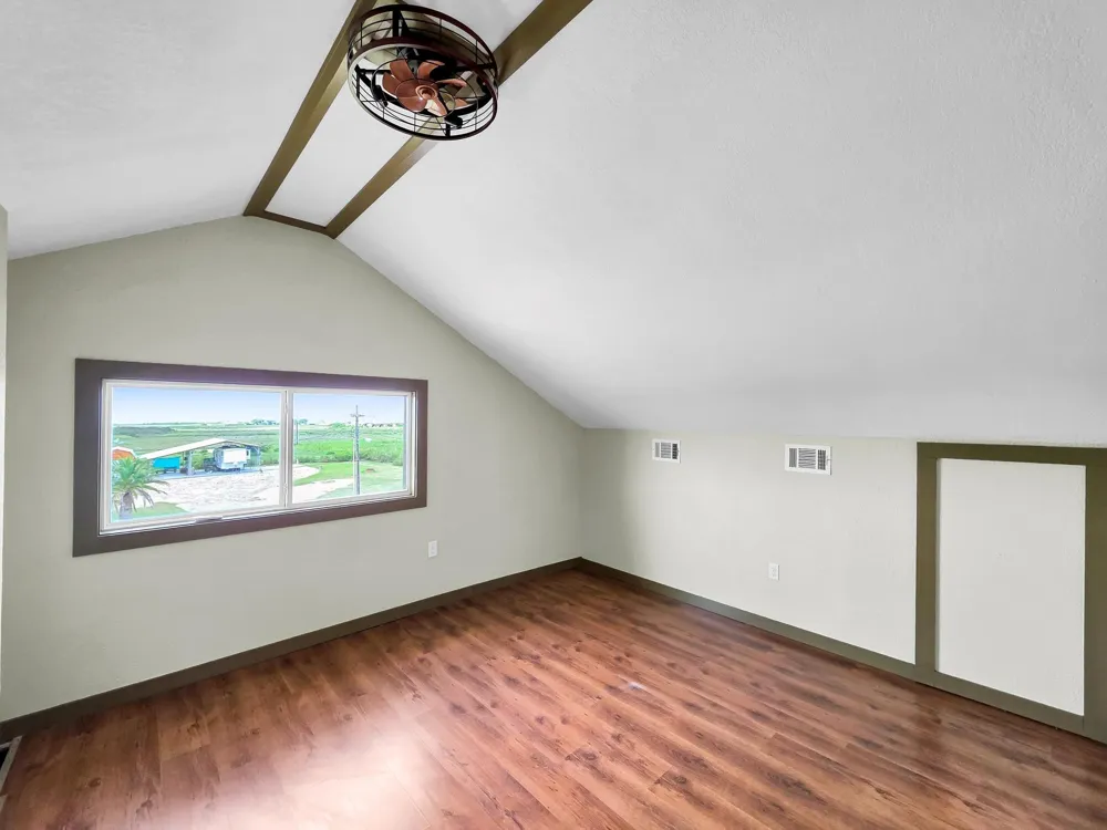 1208 Boyt Road Crystal Beach, TX 77650