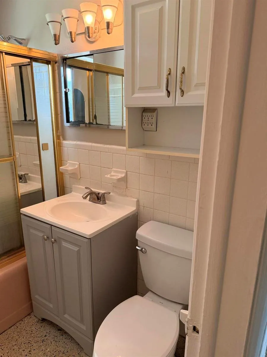 917 S Ridge Street Lake Worth, FL 33460