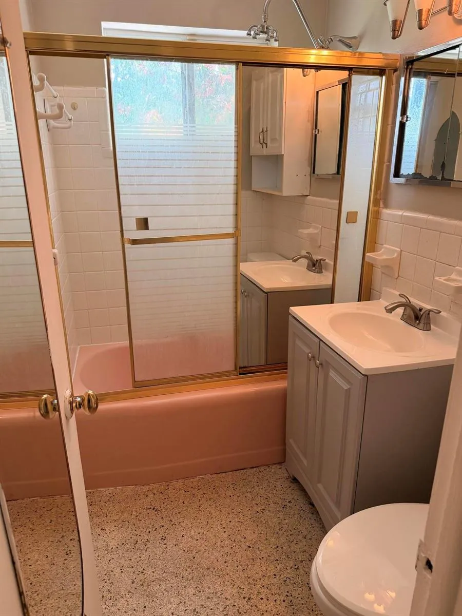 917 S Ridge Street Lake Worth, FL 33460