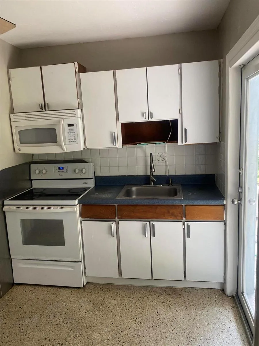 917 S Ridge Street Lake Worth, FL 33460