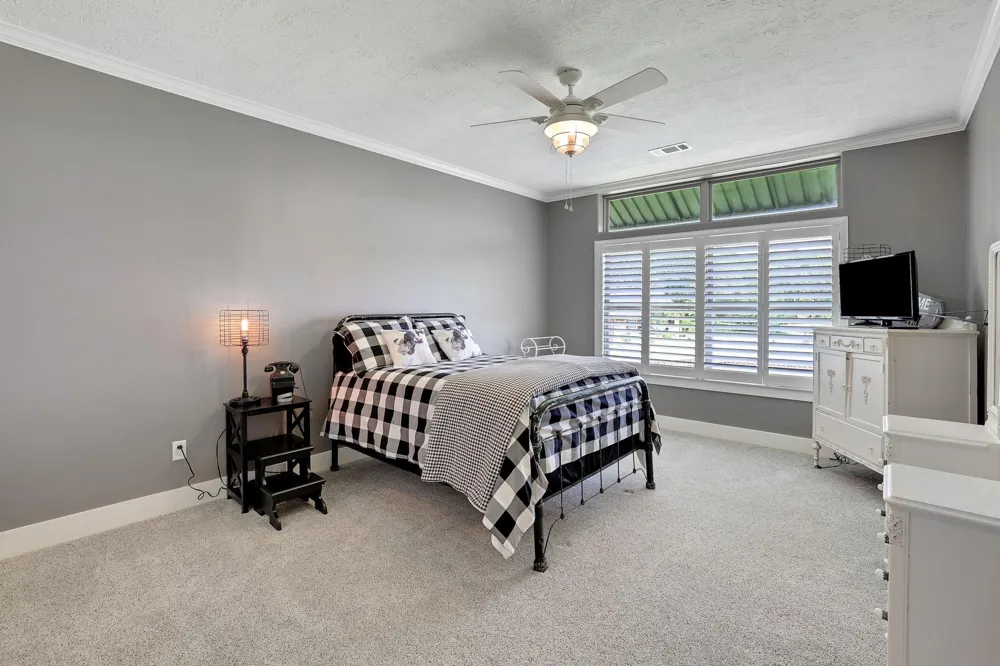 231 Ridge Cove Lane Coldspring, TX 77331