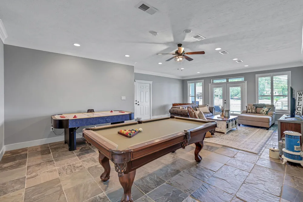 231 Ridge Cove Lane Coldspring, TX 77331