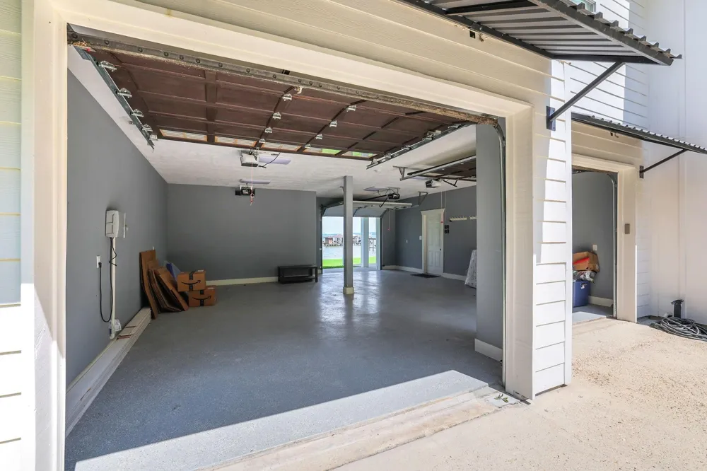 231 Ridge Cove Lane Coldspring, TX 77331