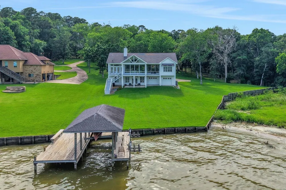 231 Ridge Cove Lane Coldspring, TX 77331