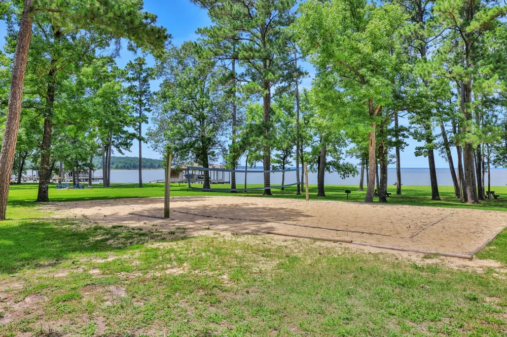 231 Ridge Cove Lane Coldspring, TX 77331