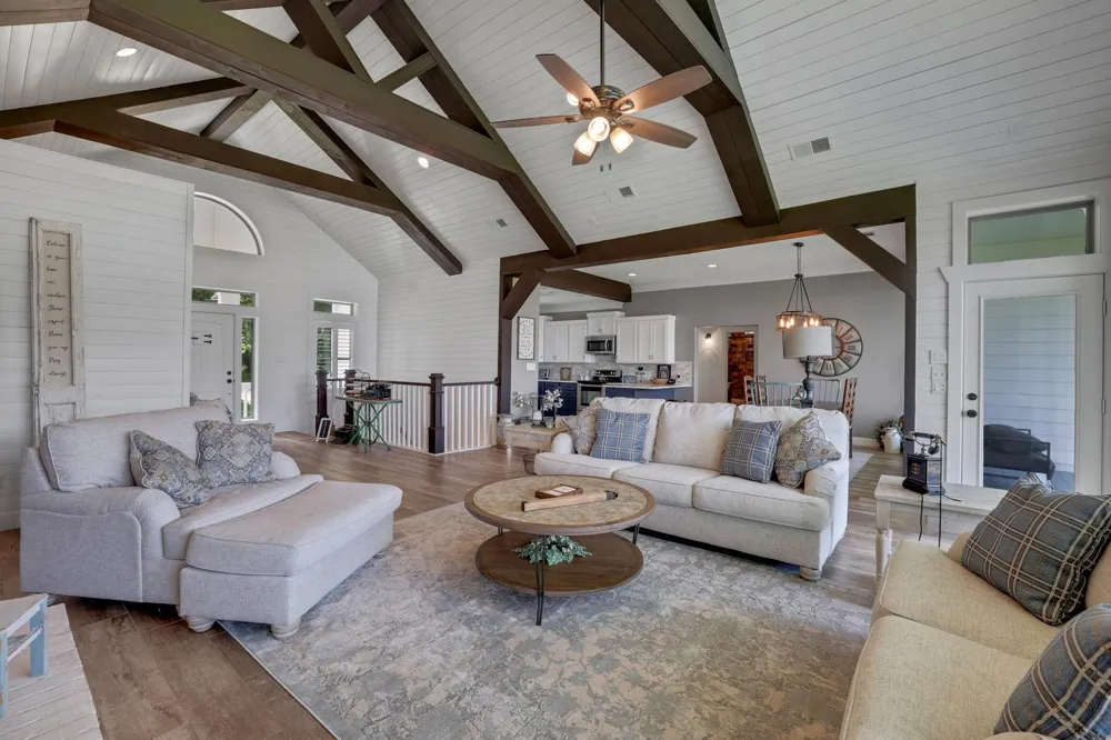 231 Ridge Cove Lane Coldspring, TX 77331