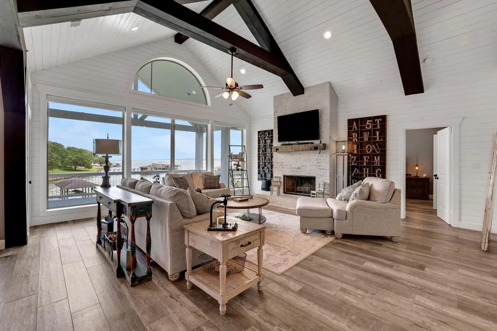 231 Ridge Cove Lane Coldspring, TX 77331