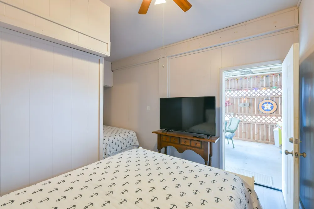 4131 Jackson Drive Galveston, TX 77554