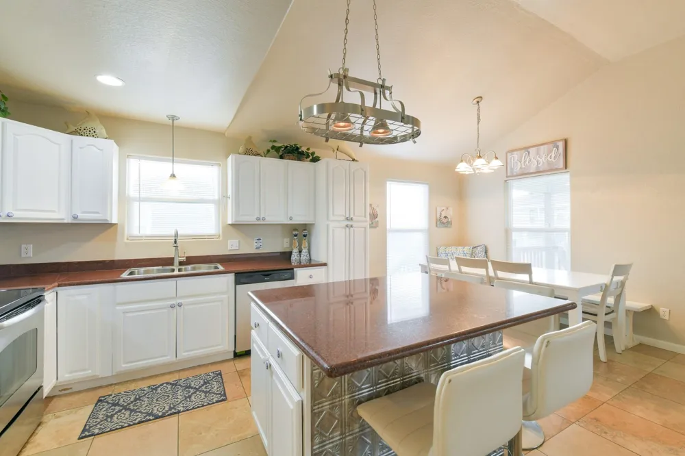 4131 Jackson Drive Galveston, TX 77554