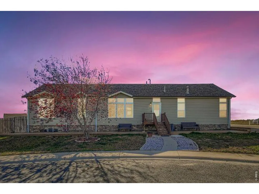 245 W Crawford Avenue Keenesburg, CO 80643