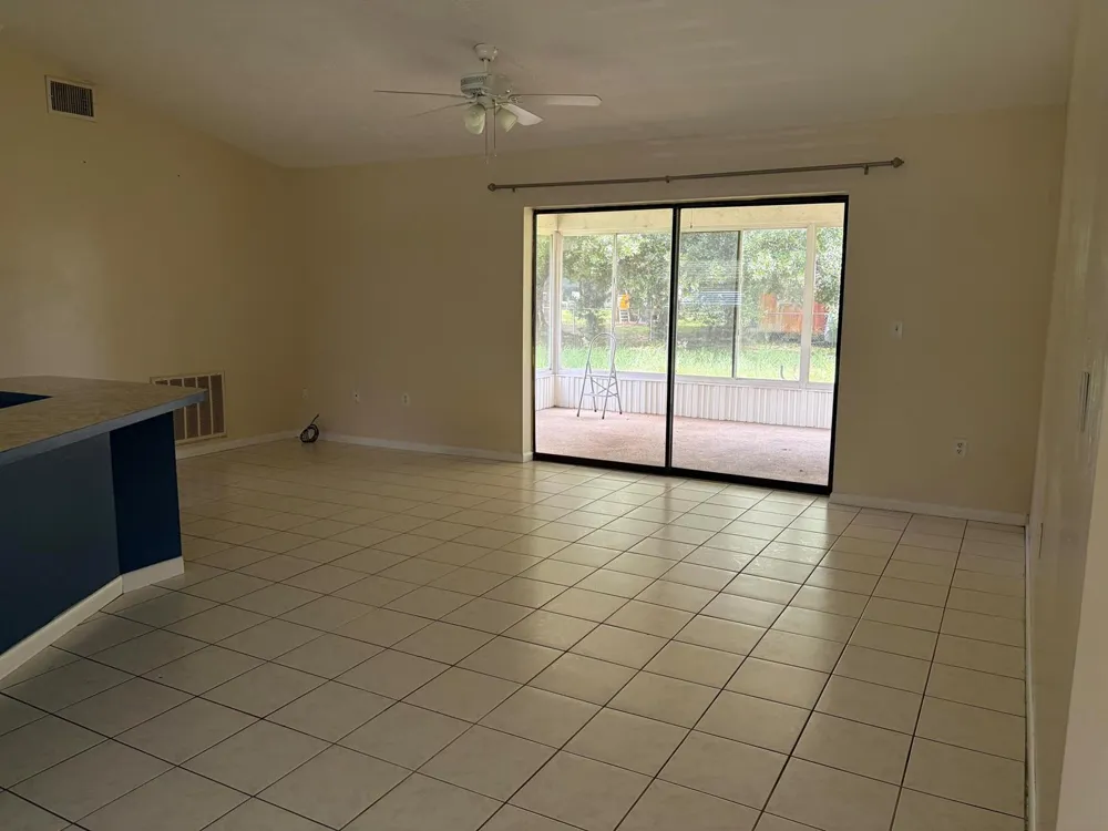 4612 BOABADILLA AVENUE Sebring, FL 33872