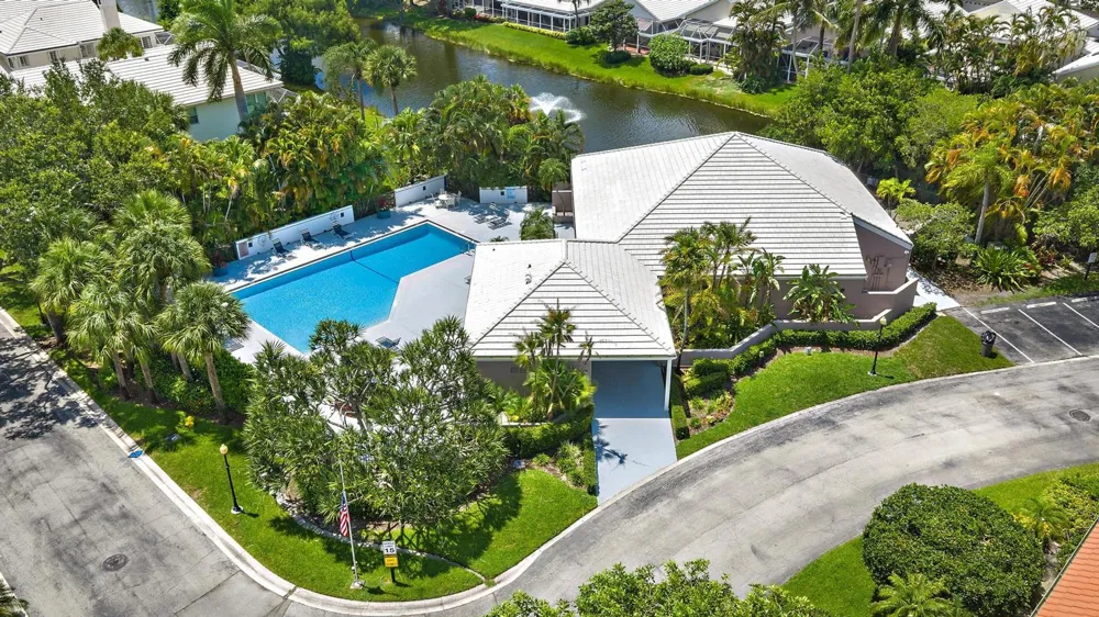 111 Waterview Drive #1110 Palm Beach Gardens, FL 33418