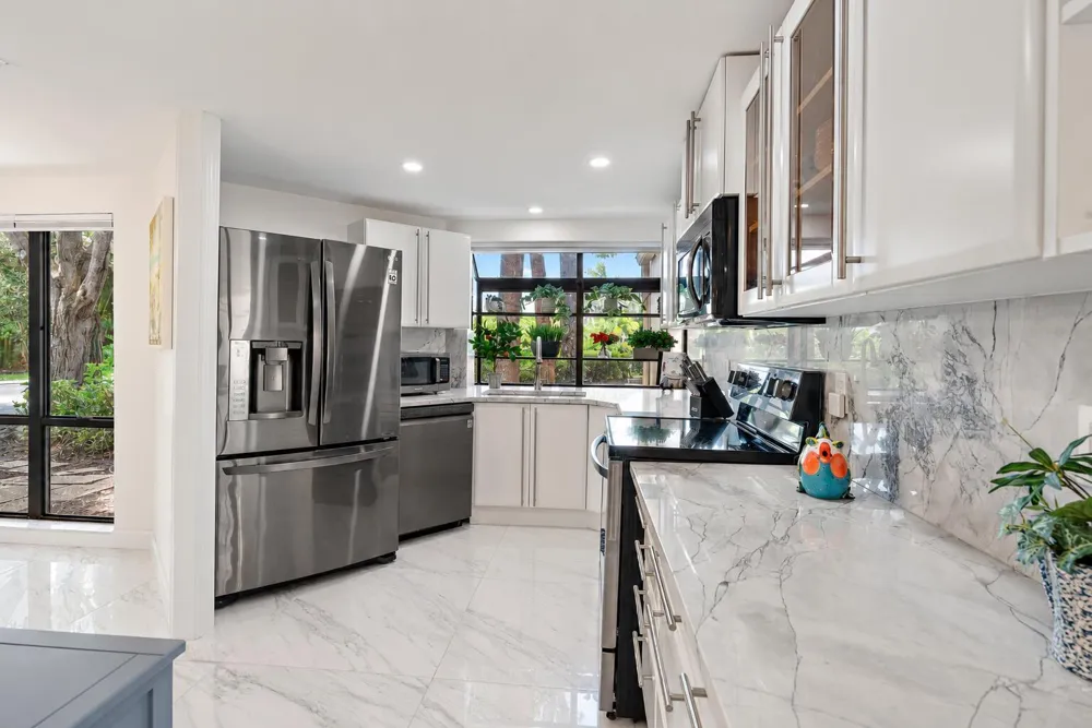 111 Waterview Drive #1110 Palm Beach Gardens, FL 33418