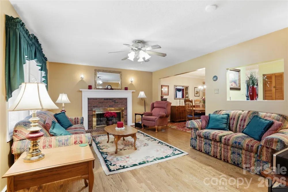 140 Eastwood Drive Statesville, NC 28625