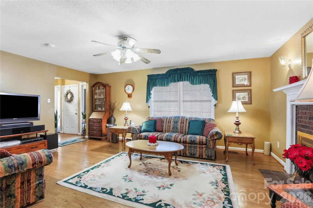 140 Eastwood Drive Statesville, NC 28625