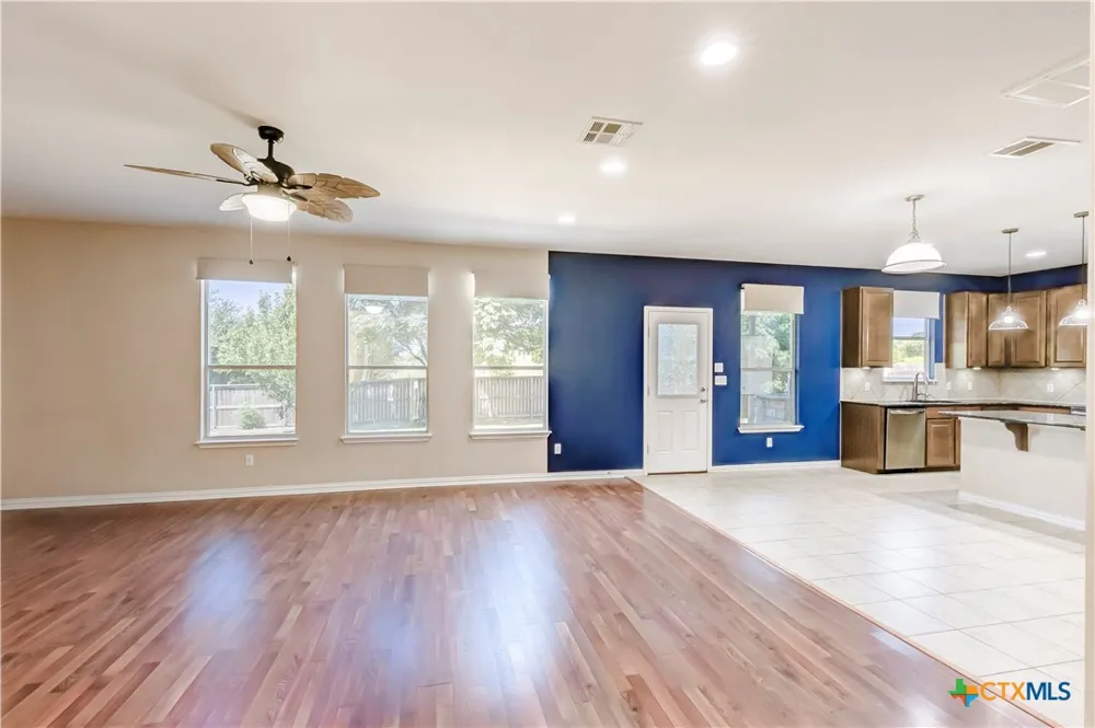 9203 Ashlyn Drive Killeen, TX 76542