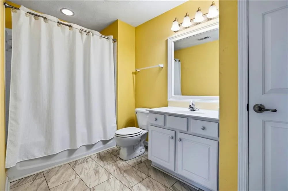 3783 Vineyards Lake Circle NW #21 Kennesaw, GA 30144