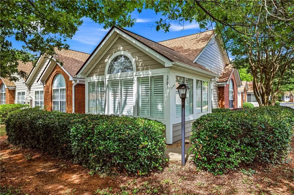3783 Vineyards Lake Circle NW #21 Kennesaw, GA 30144