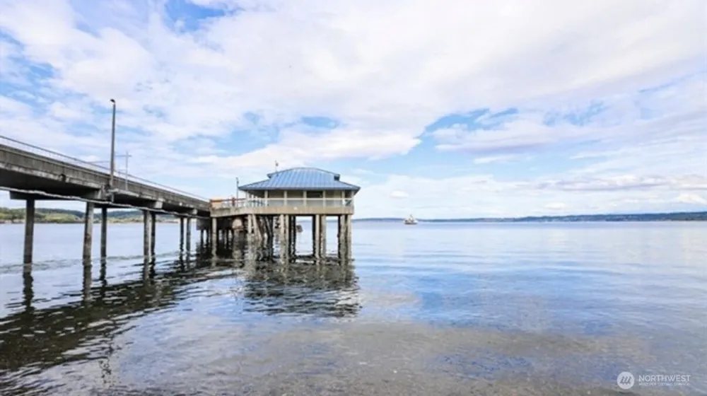11106 Spruce Dr Anderson Island, WA 98303