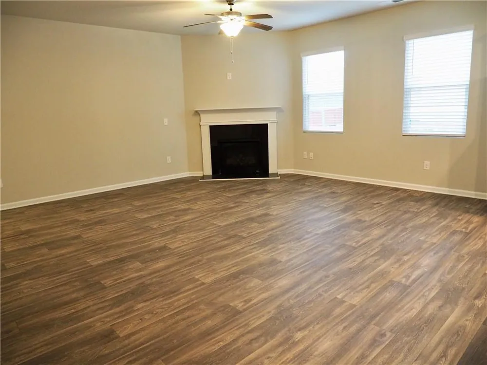 30 Laurel Drive E Dawsonville, GA 30534