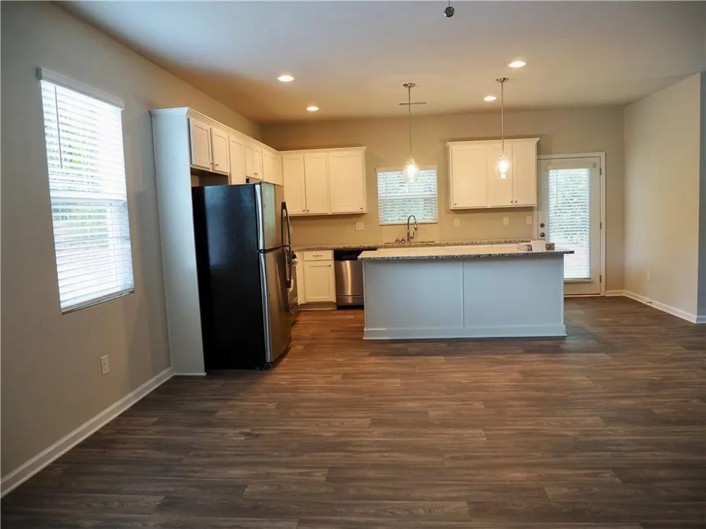 30 Laurel Drive E Dawsonville, GA 30534