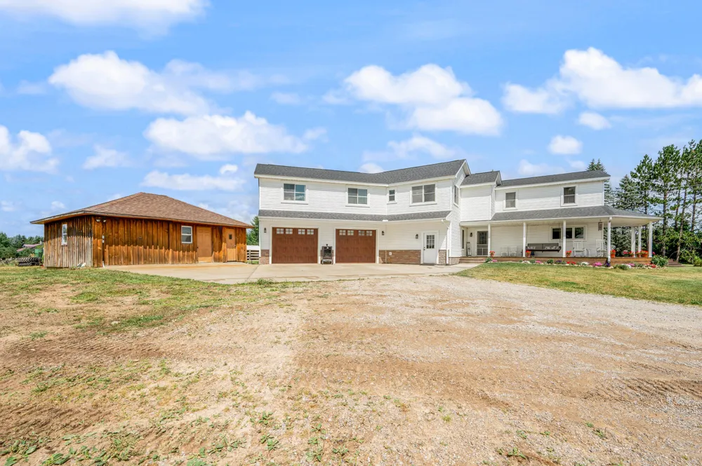 22865 20 Mile Road Tustin, MI 49688