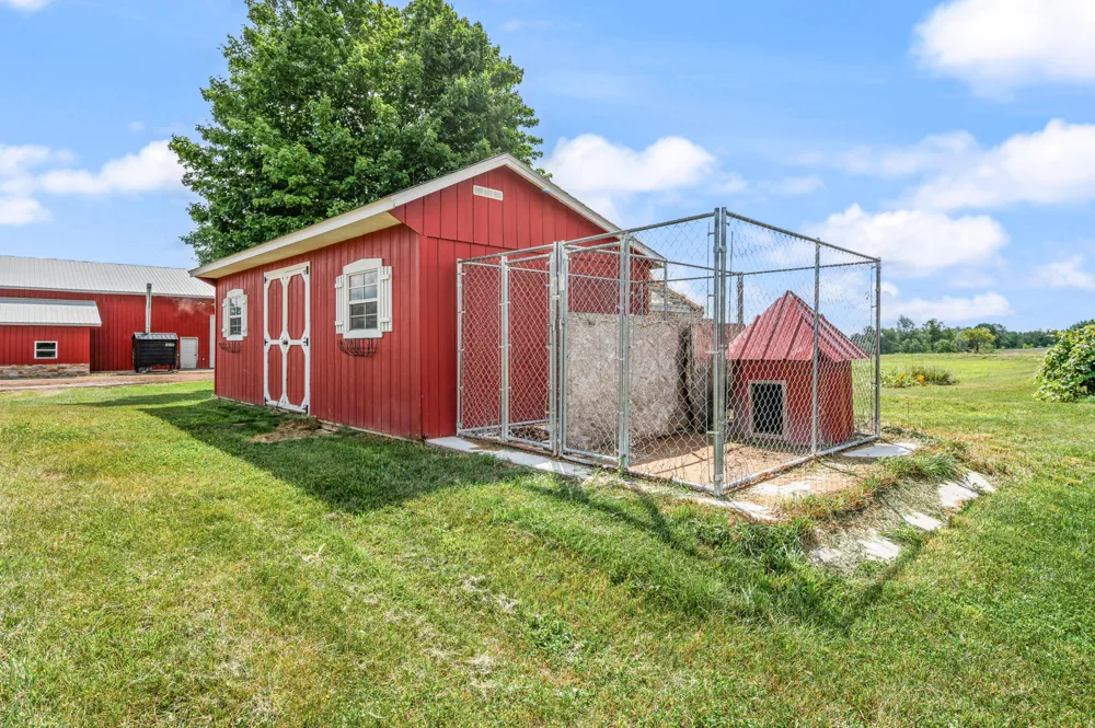 22865 20 Mile Road Tustin, MI 49688