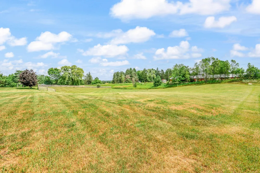 22865 20 Mile Road Tustin, MI 49688