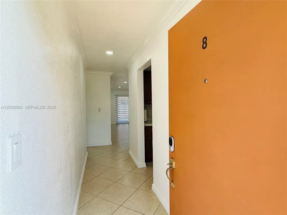 1100 W 35th St #8 Hialeah, FL 33012