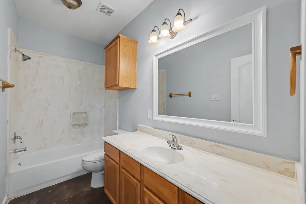 3122 Molly Drive Huntsville, TX 77340