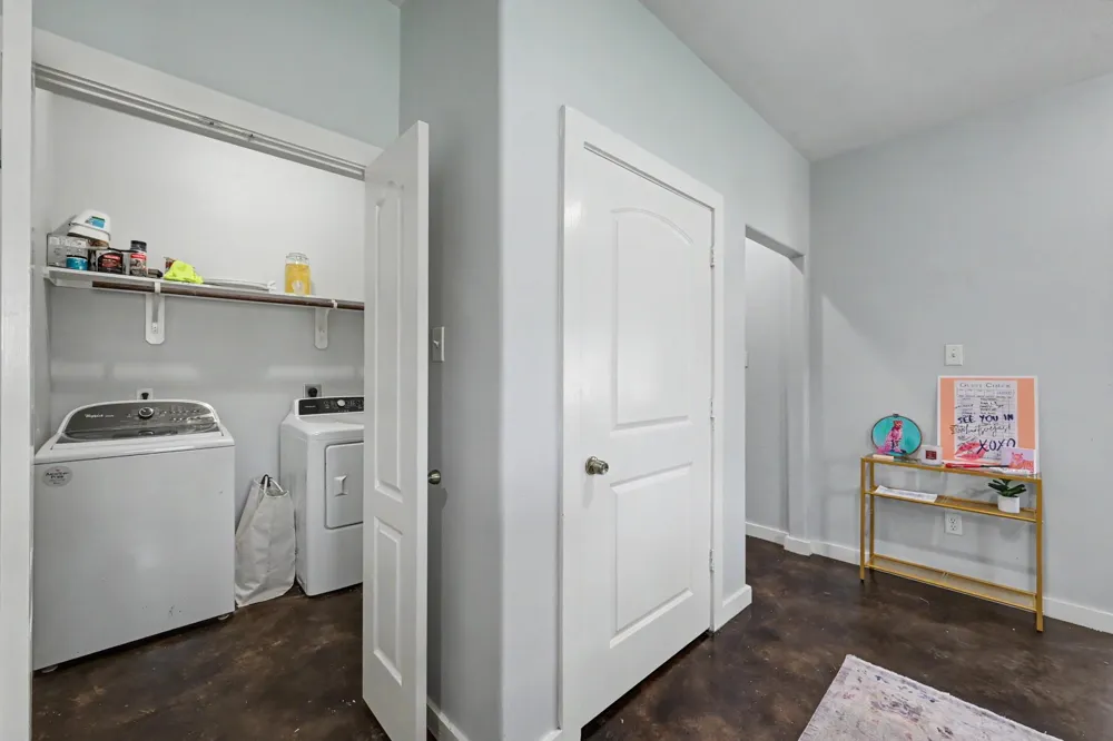 3122 Molly Drive Huntsville, TX 77340