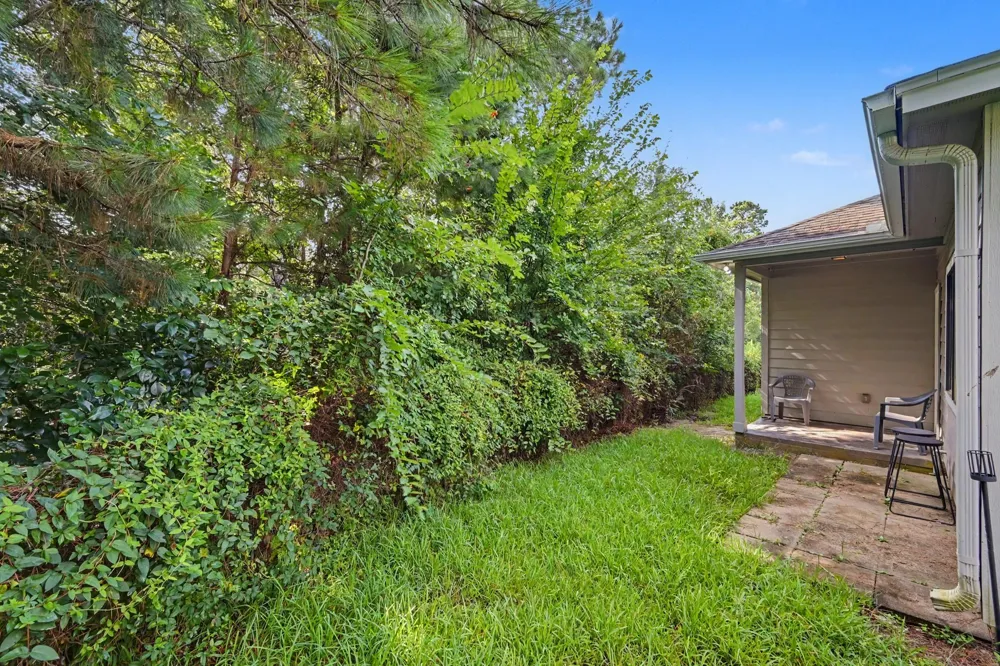 3122 Molly Drive Huntsville, TX 77340
