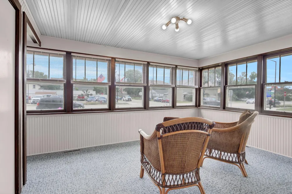 303 Lakeshore Drive Lake City, MN 55041