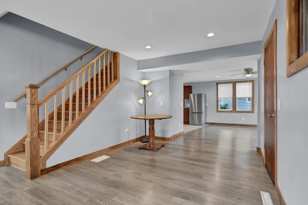303 Lakeshore Drive Lake City, MN 55041
