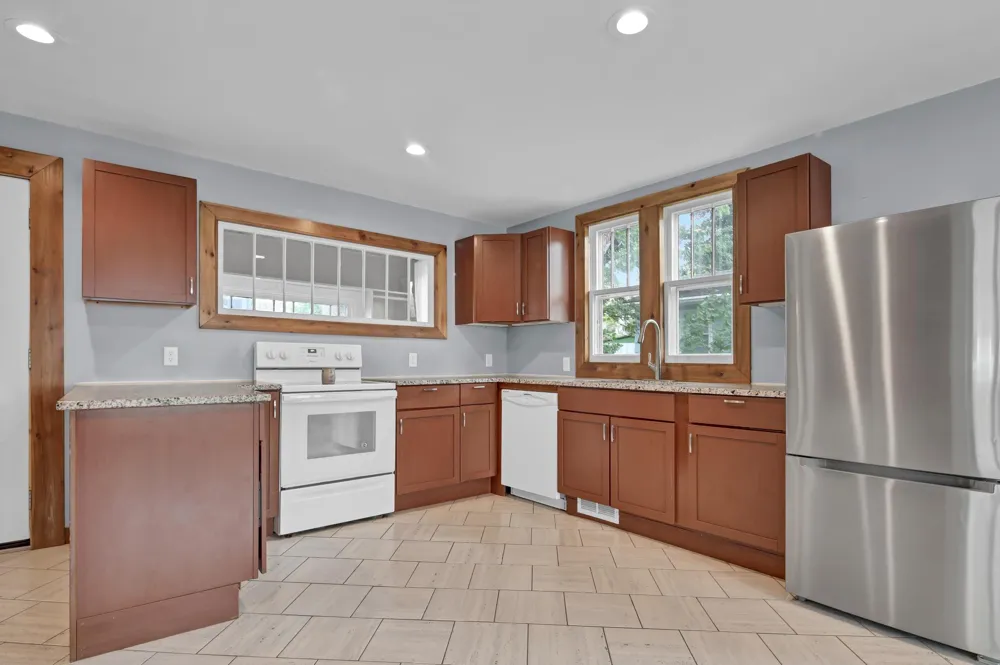 303 Lakeshore Drive Lake City, MN 55041