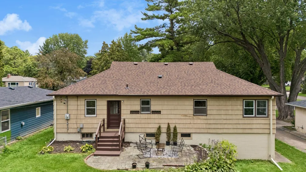 2417 Parkview Boulevard Golden Valley, MN 55422