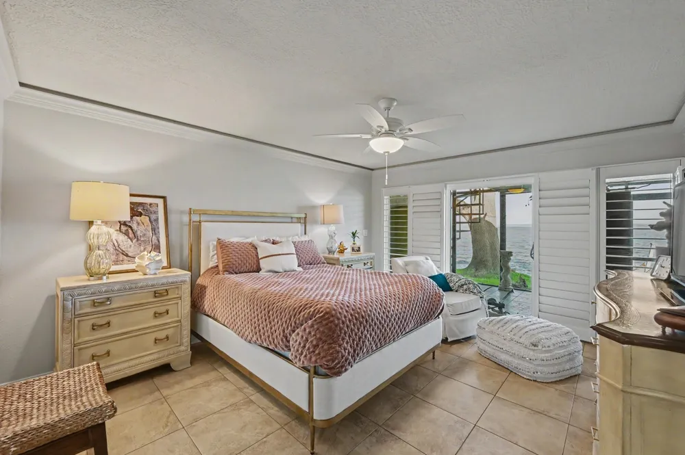 1422 Bowsprit Point Willis, TX 77318