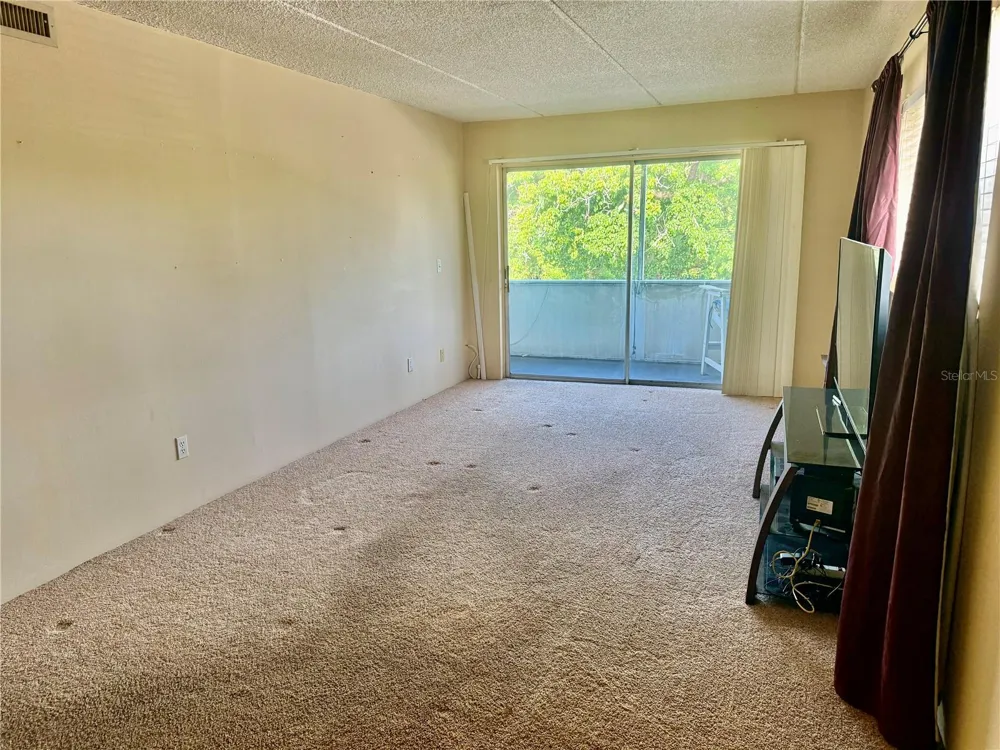 1001 W EAU GALLIE BOULEVARD #217 Melbourne, FL 32935