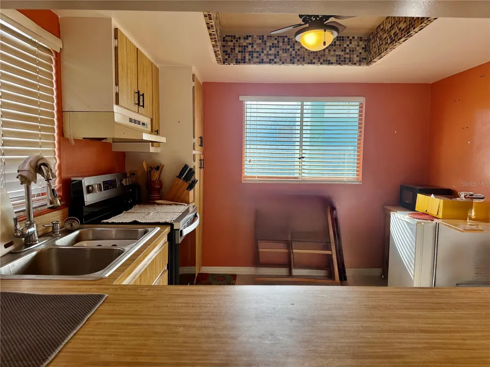 1001 W EAU GALLIE BOULEVARD #217 Melbourne, FL 32935