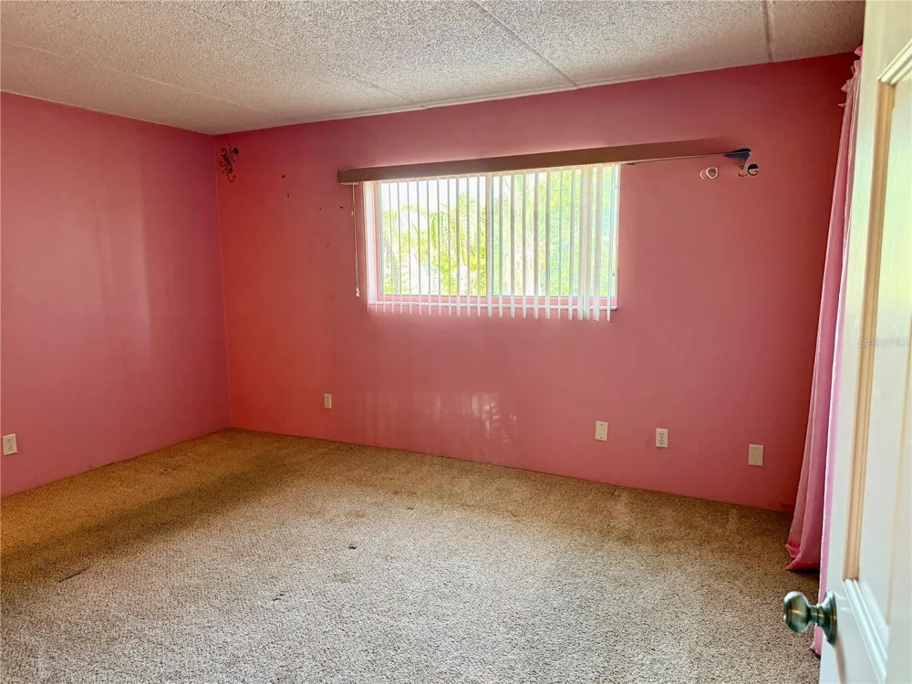 1001 W EAU GALLIE BOULEVARD #217 Melbourne, FL 32935