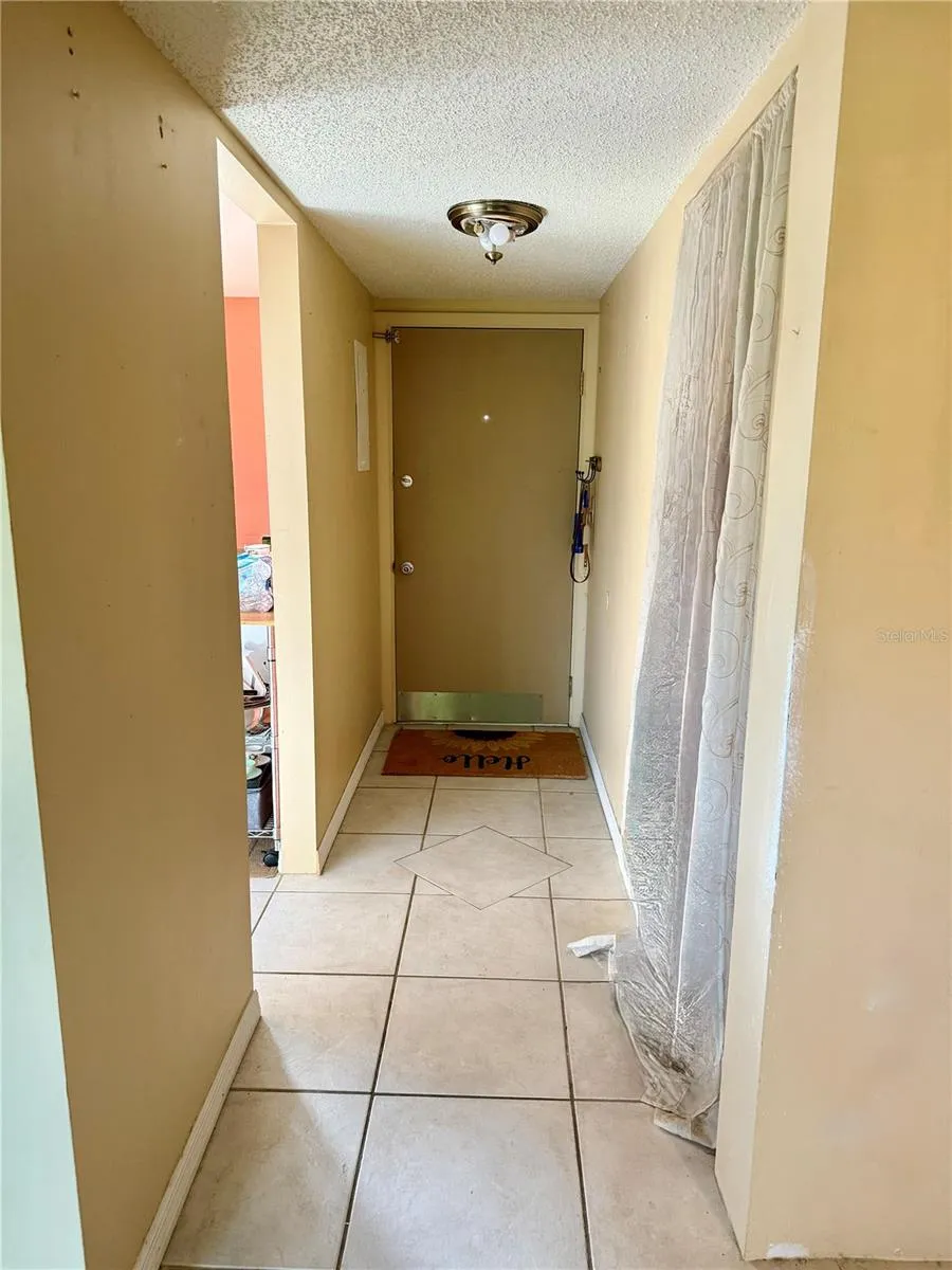 1001 W EAU GALLIE BOULEVARD #217 Melbourne, FL 32935