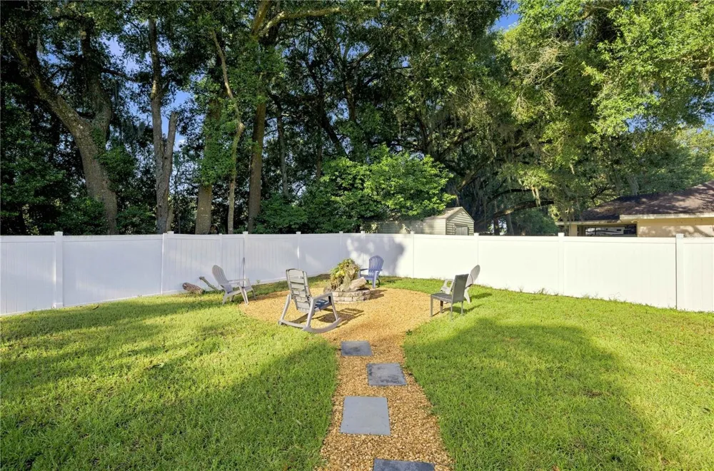 1864 NE 126TH LANE Anthony, FL 32617