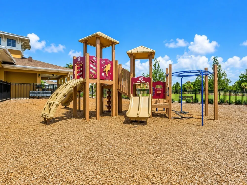 12365 TRAILHEAD DRIVE Lakewood Ranch, FL 34211