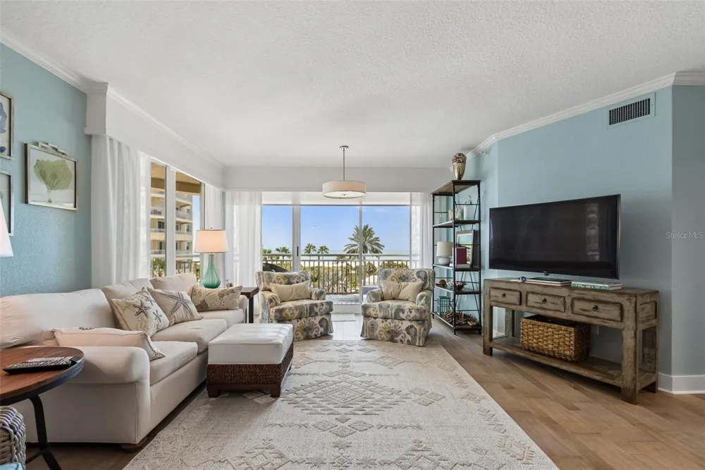1170 GULF BOULEVARD #403 Clearwater Beach, FL 33767