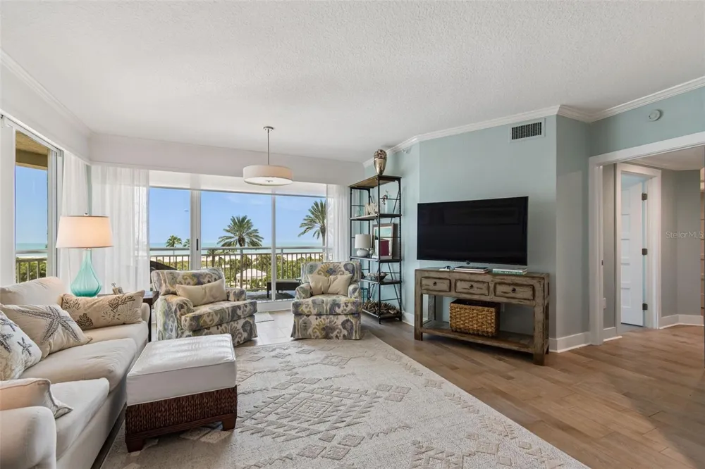 1170 GULF BOULEVARD #403 Clearwater Beach, FL 33767