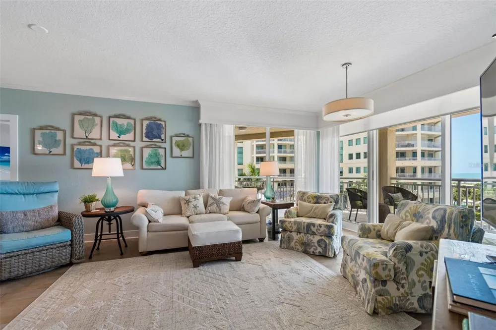 1170 GULF BOULEVARD #403 Clearwater Beach, FL 33767