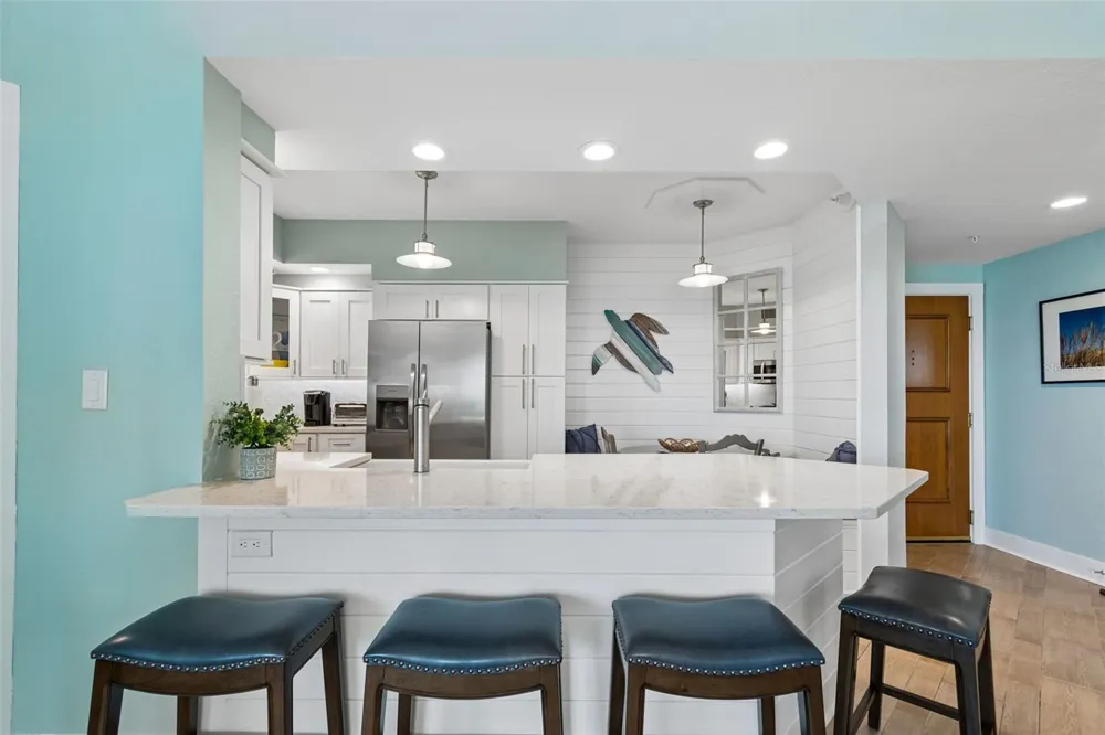 1170 GULF BOULEVARD #403 Clearwater Beach, FL 33767